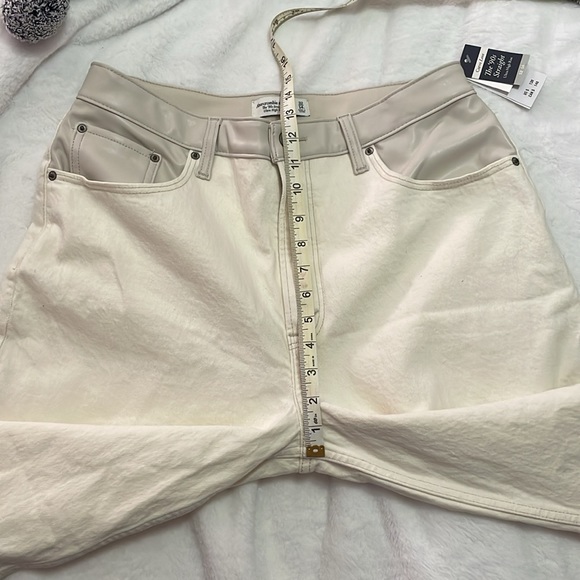 Mixed Fabric Curve Love Ultra High Rise 90s Straight Jean - Picture 3 of 7